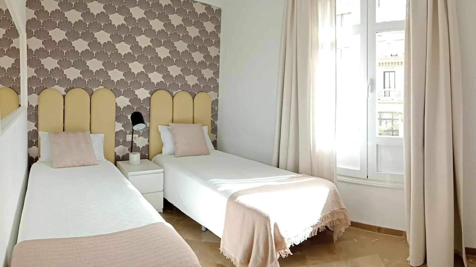 Heart Of Granada Apartment